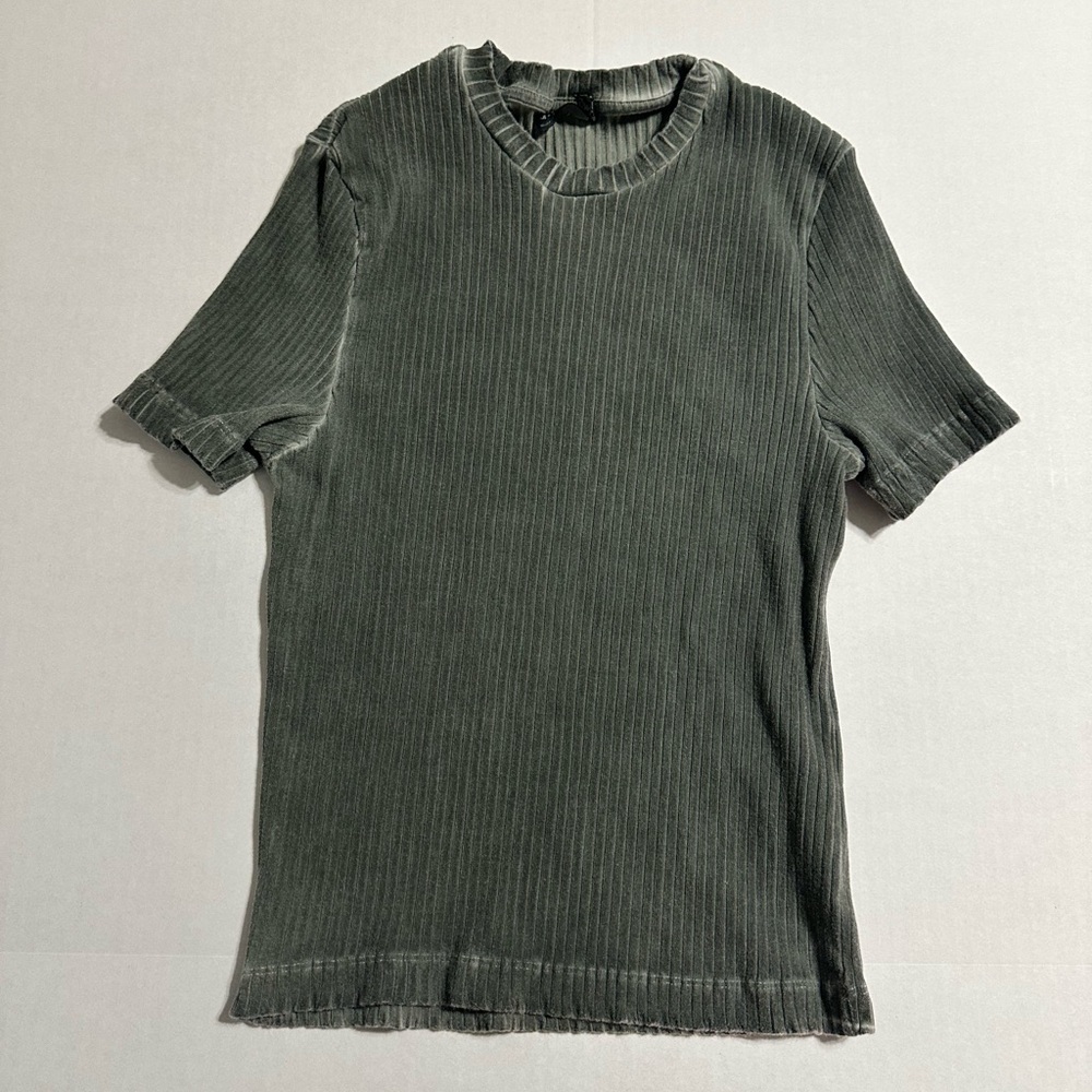 ASOS Cropped fitted T Shirt Womens XS distressed green